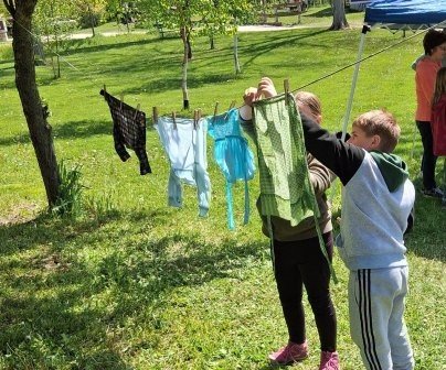 Education Day - Hanging Clothes